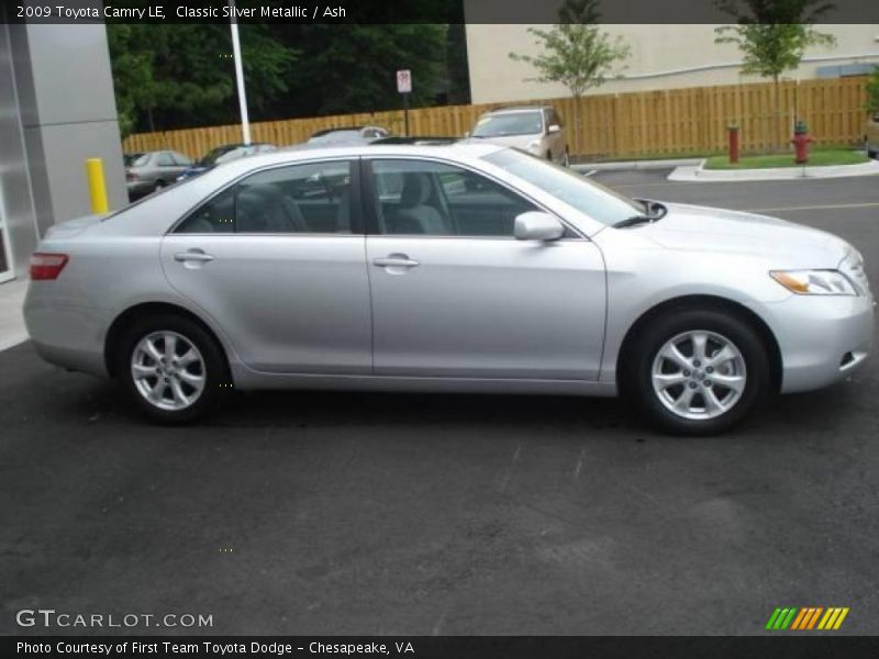 Classic Silver Metallic / Ash 2009 Toyota Camry LE