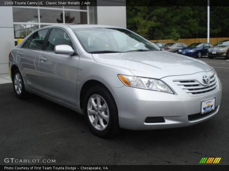 Classic Silver Metallic / Ash 2009 Toyota Camry LE
