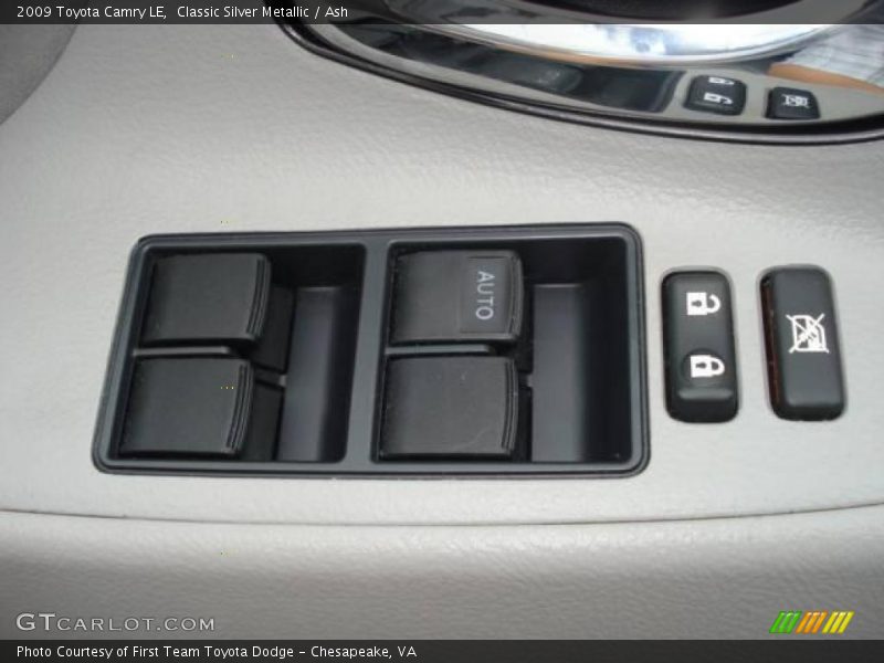 Classic Silver Metallic / Ash 2009 Toyota Camry LE