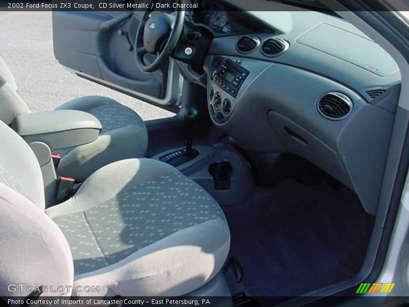 CD Silver Metallic / Dark Charcoal 2002 Ford Focus ZX3 Coupe