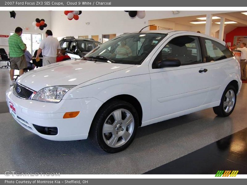 Cloud 9 White / Charcoal 2007 Ford Focus ZX3 SES Coupe