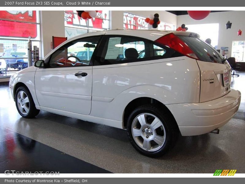 Cloud 9 White / Charcoal 2007 Ford Focus ZX3 SES Coupe