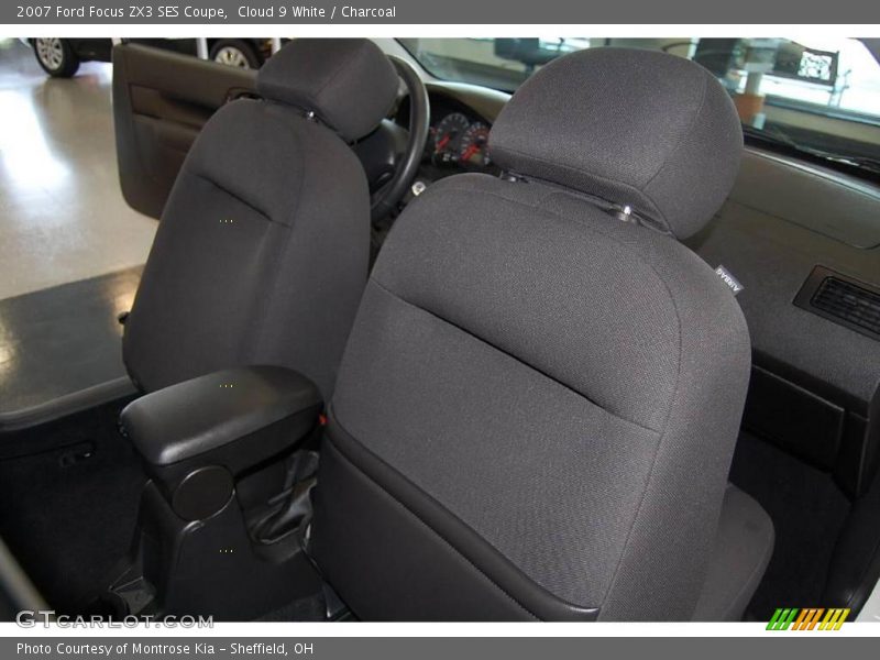 Cloud 9 White / Charcoal 2007 Ford Focus ZX3 SES Coupe