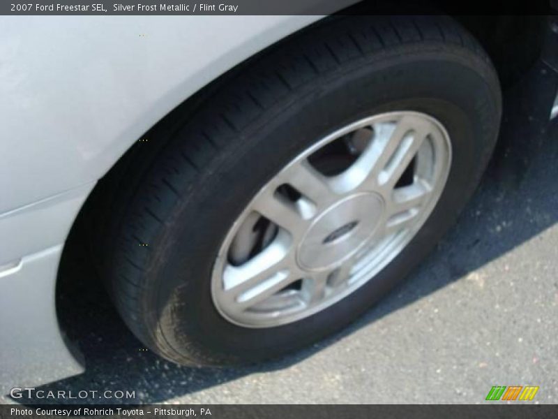 Silver Frost Metallic / Flint Gray 2007 Ford Freestar SEL
