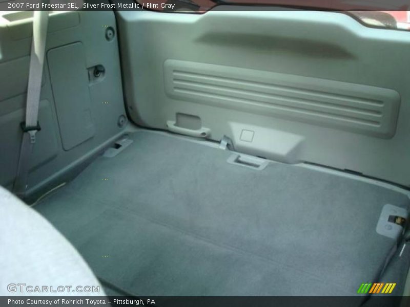 Silver Frost Metallic / Flint Gray 2007 Ford Freestar SEL