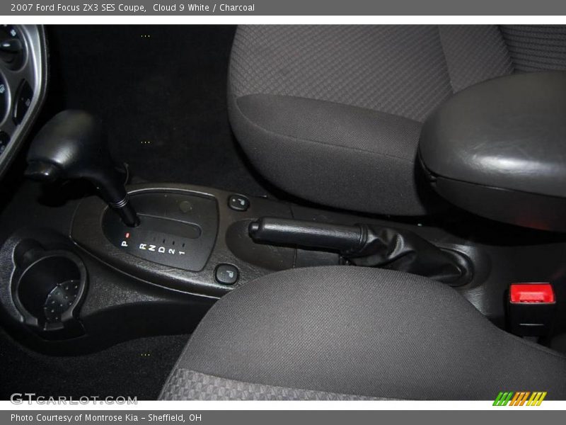 Cloud 9 White / Charcoal 2007 Ford Focus ZX3 SES Coupe