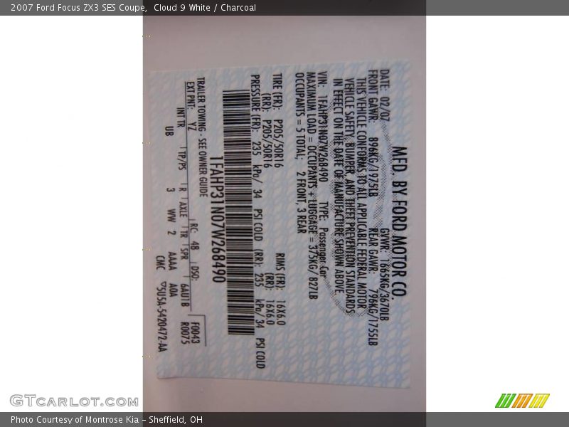 Cloud 9 White / Charcoal 2007 Ford Focus ZX3 SES Coupe