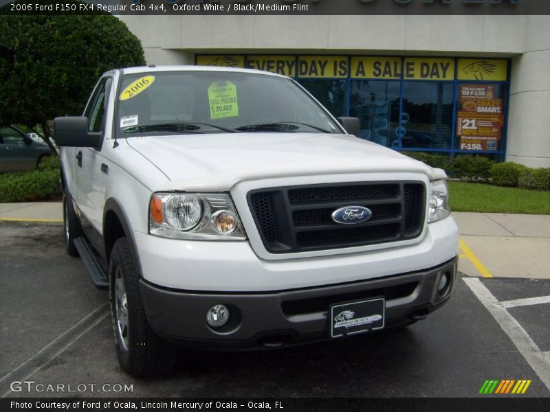 Oxford White / Black/Medium Flint 2006 Ford F150 FX4 Regular Cab 4x4