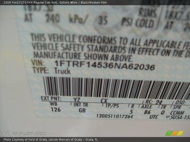 Oxford White / Black/Medium Flint 2006 Ford F150 FX4 Regular Cab 4x4