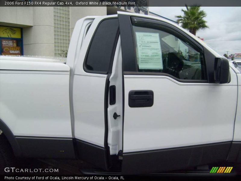 Oxford White / Black/Medium Flint 2006 Ford F150 FX4 Regular Cab 4x4