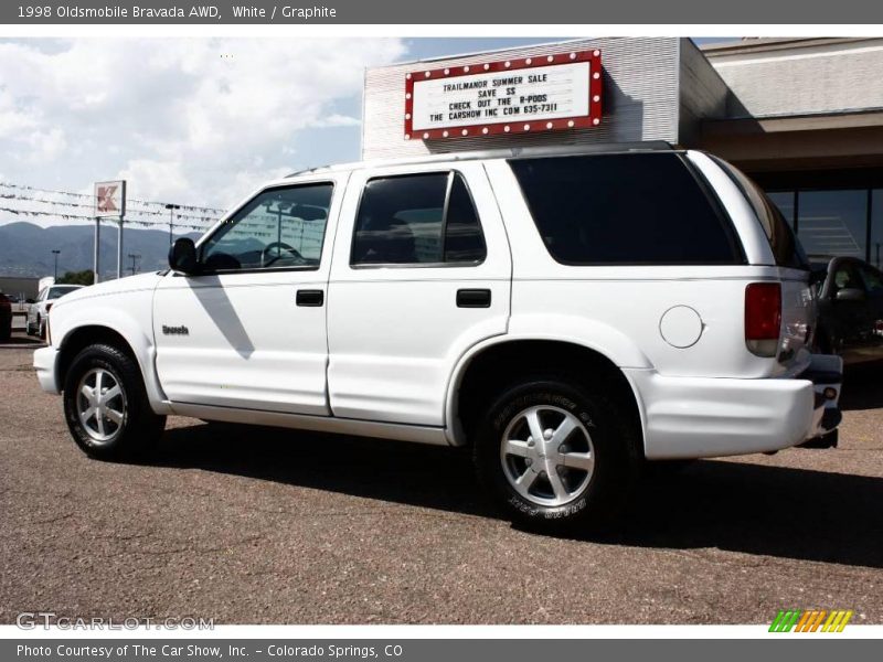 White / Graphite 1998 Oldsmobile Bravada AWD