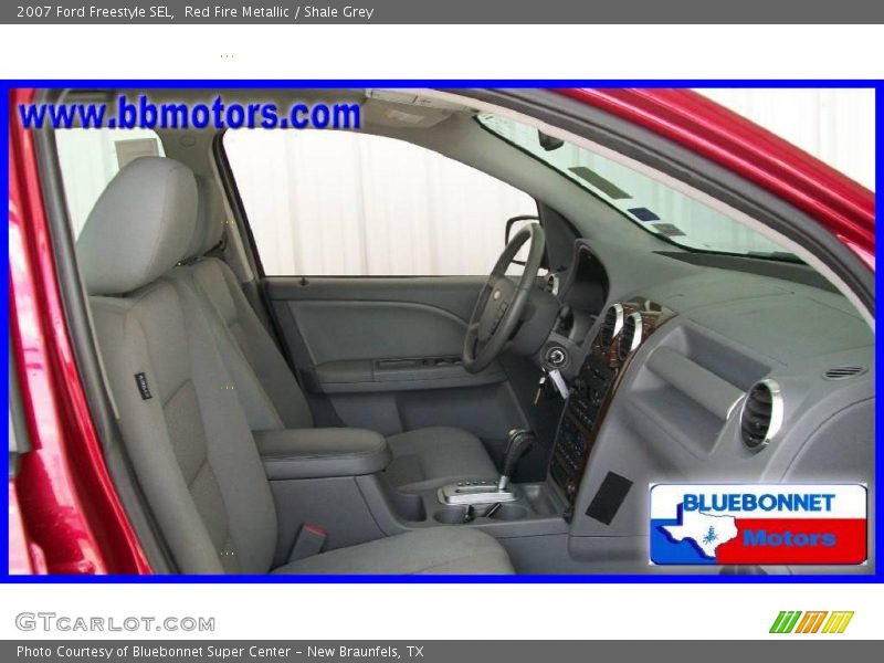 Red Fire Metallic / Shale Grey 2007 Ford Freestyle SEL