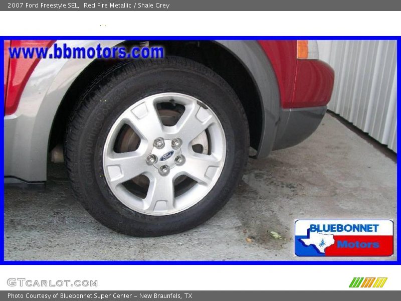 Red Fire Metallic / Shale Grey 2007 Ford Freestyle SEL