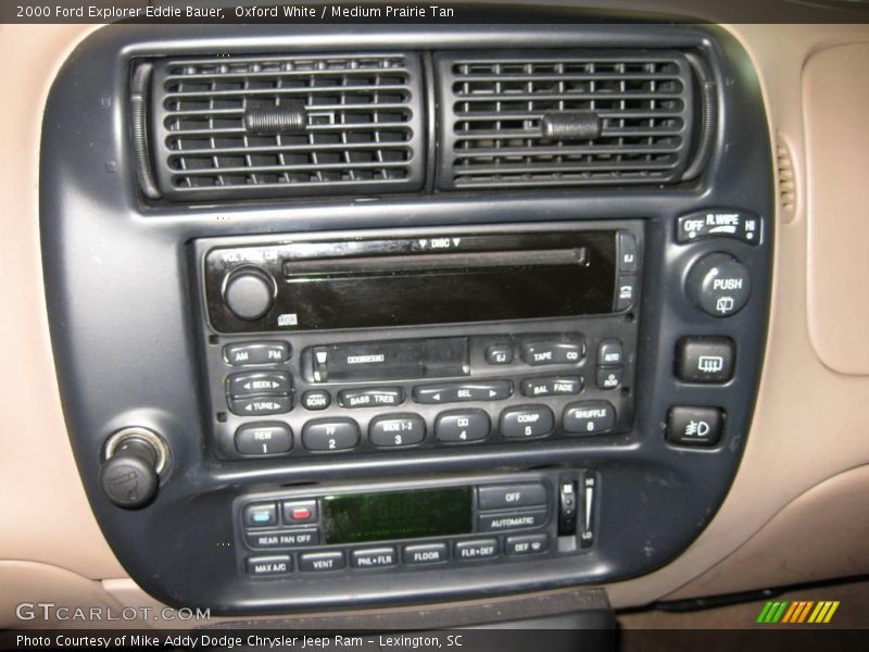 Oxford White / Medium Prairie Tan 2000 Ford Explorer Eddie Bauer