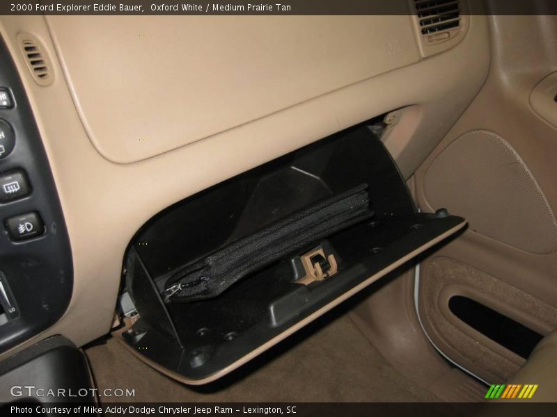 Oxford White / Medium Prairie Tan 2000 Ford Explorer Eddie Bauer