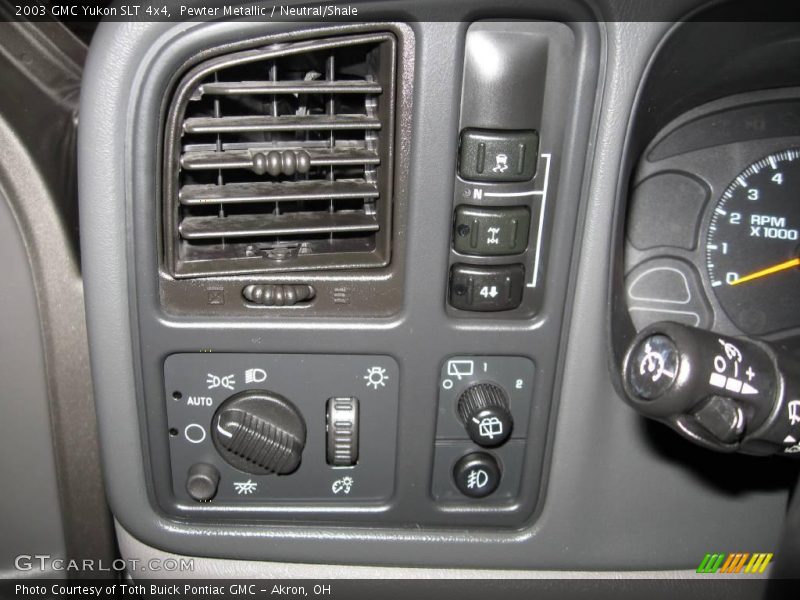 Pewter Metallic / Neutral/Shale 2003 GMC Yukon SLT 4x4