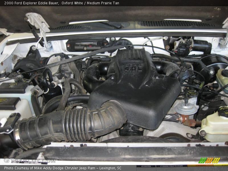 Oxford White / Medium Prairie Tan 2000 Ford Explorer Eddie Bauer