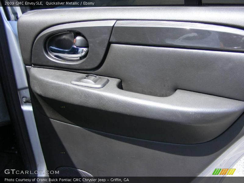 Quicksilver Metallic / Ebony 2009 GMC Envoy SLE
