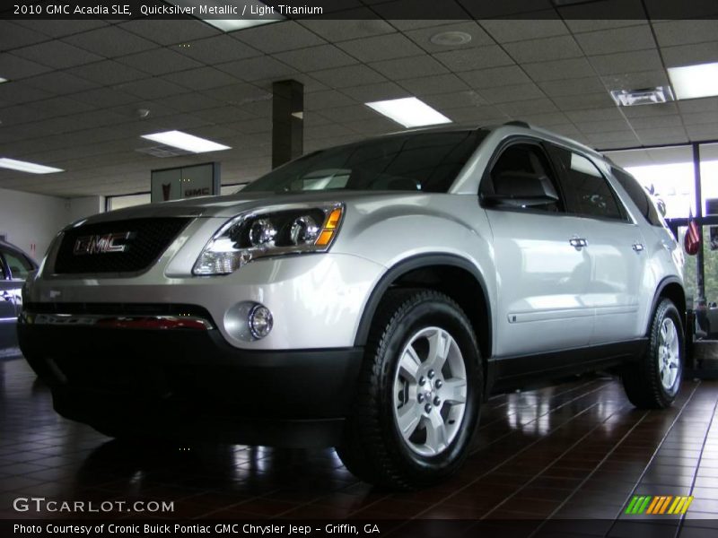 Quicksilver Metallic / Light Titanium 2010 GMC Acadia SLE