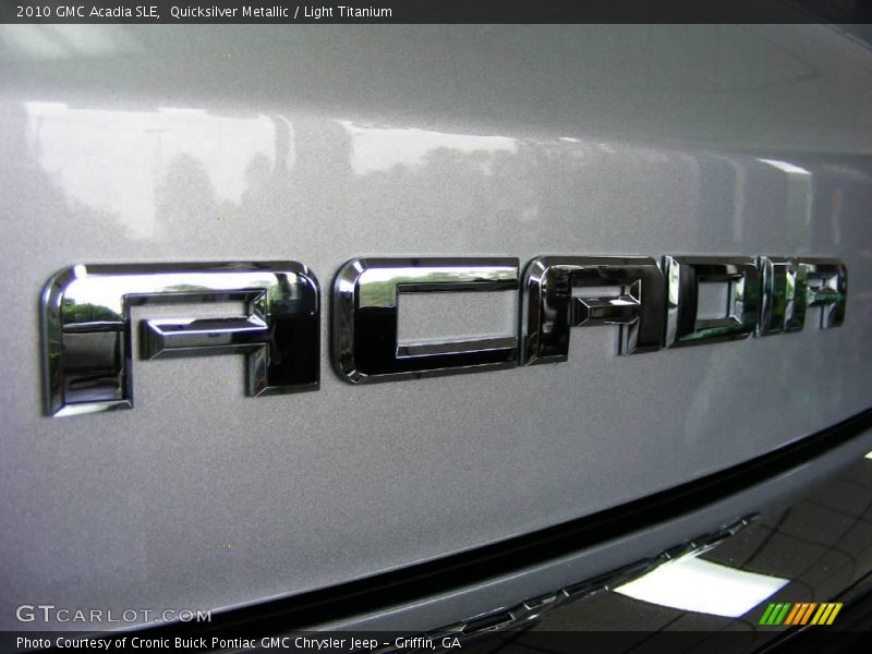 Quicksilver Metallic / Light Titanium 2010 GMC Acadia SLE