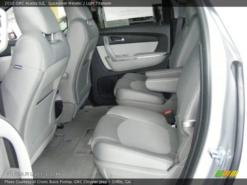 Quicksilver Metallic / Light Titanium 2010 GMC Acadia SLE