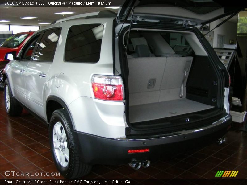 Quicksilver Metallic / Light Titanium 2010 GMC Acadia SLE