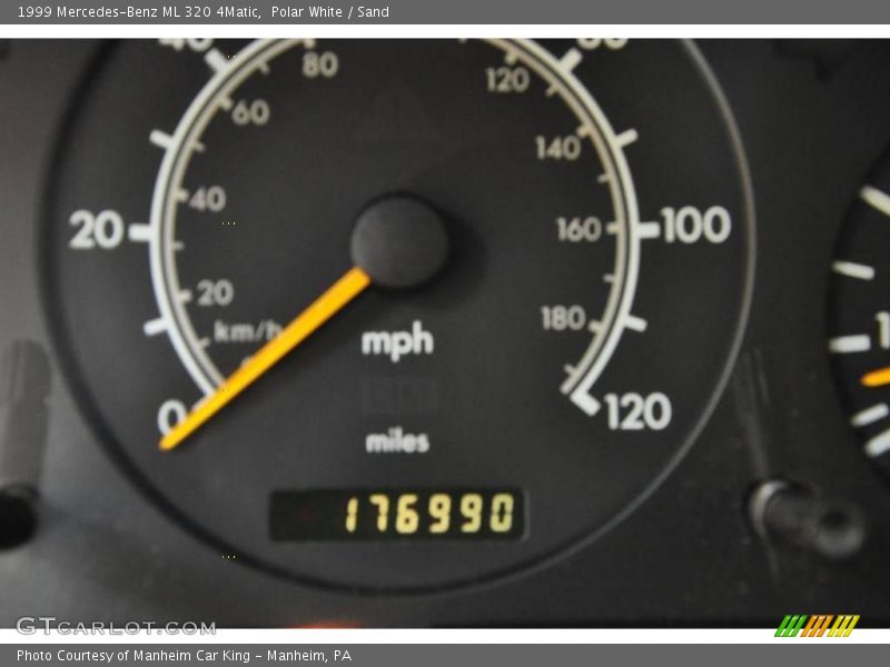 Polar White / Sand 1999 Mercedes-Benz ML 320 4Matic