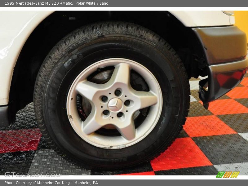 Polar White / Sand 1999 Mercedes-Benz ML 320 4Matic