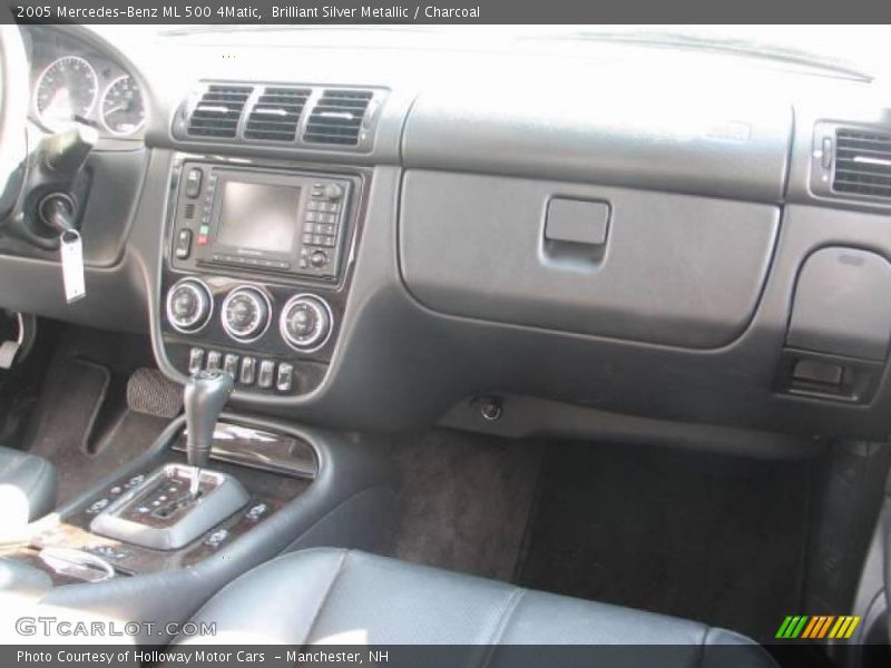 Brilliant Silver Metallic / Charcoal 2005 Mercedes-Benz ML 500 4Matic