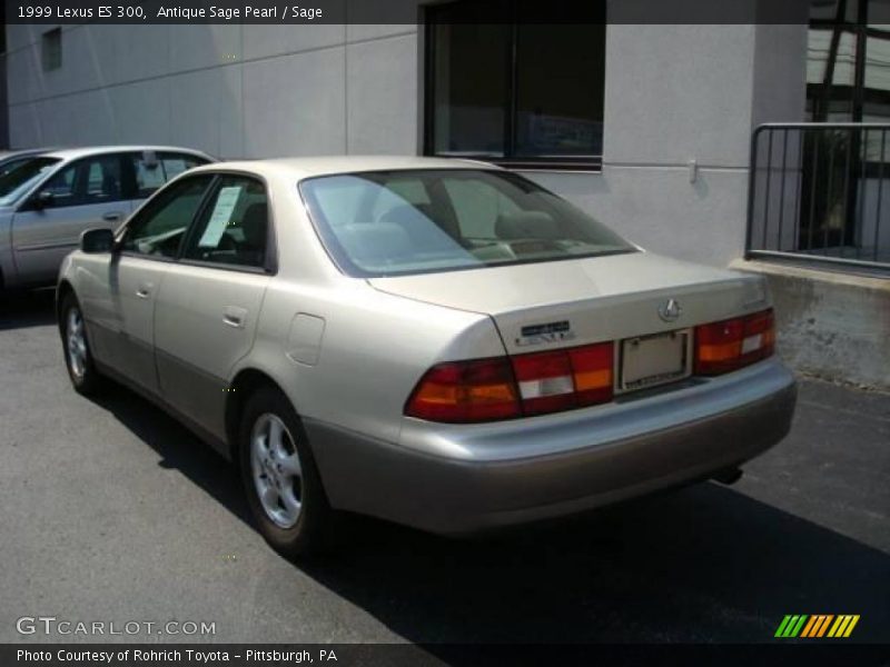 Antique Sage Pearl / Sage 1999 Lexus ES 300