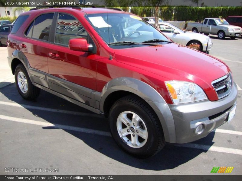 Radiant Red Metallic / Gray 2005 Kia Sorento EX