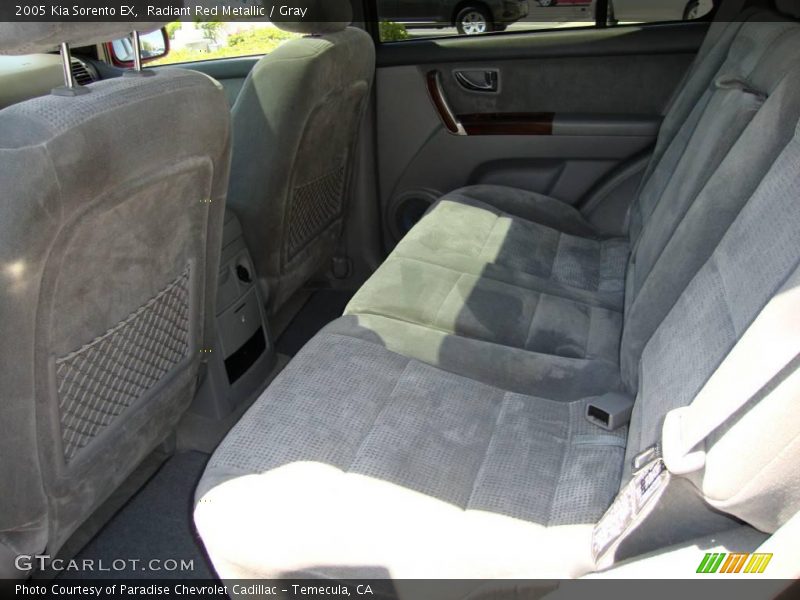 Radiant Red Metallic / Gray 2005 Kia Sorento EX
