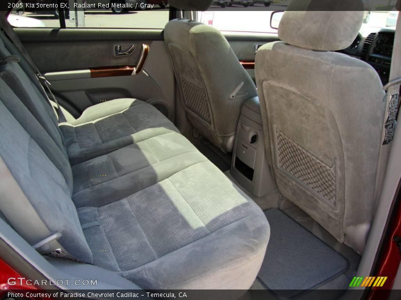 Radiant Red Metallic / Gray 2005 Kia Sorento EX