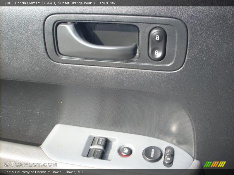 Sunset Orange Pearl / Black/Gray 2005 Honda Element LX AWD