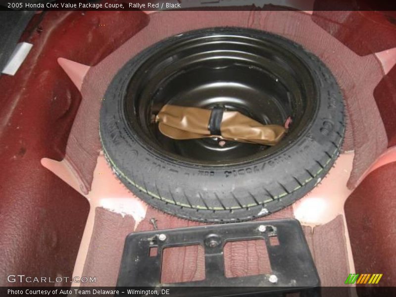 Rallye Red / Black 2005 Honda Civic Value Package Coupe