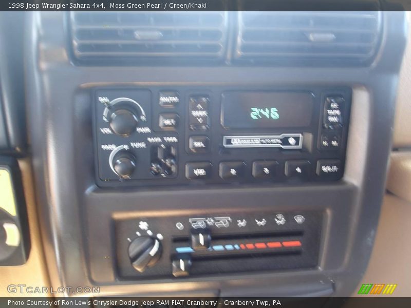 Moss Green Pearl / Green/Khaki 1998 Jeep Wrangler Sahara 4x4