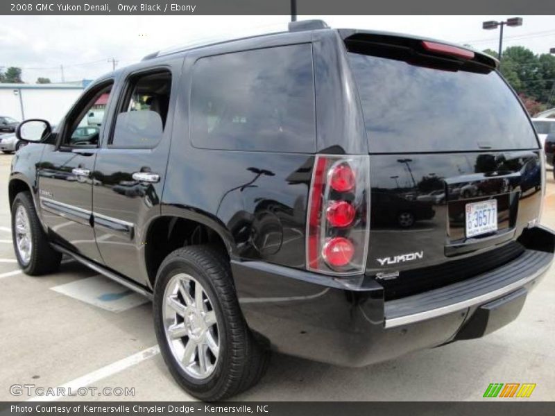 Onyx Black / Ebony 2008 GMC Yukon Denali