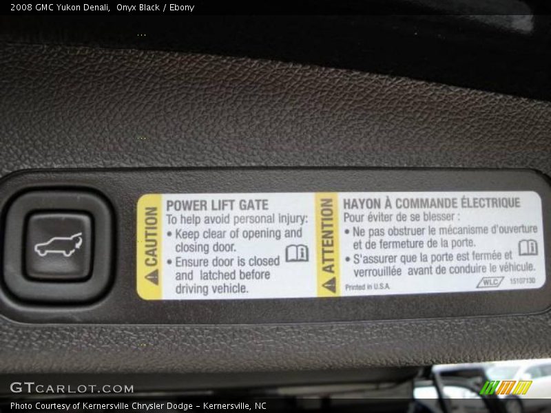 Onyx Black / Ebony 2008 GMC Yukon Denali