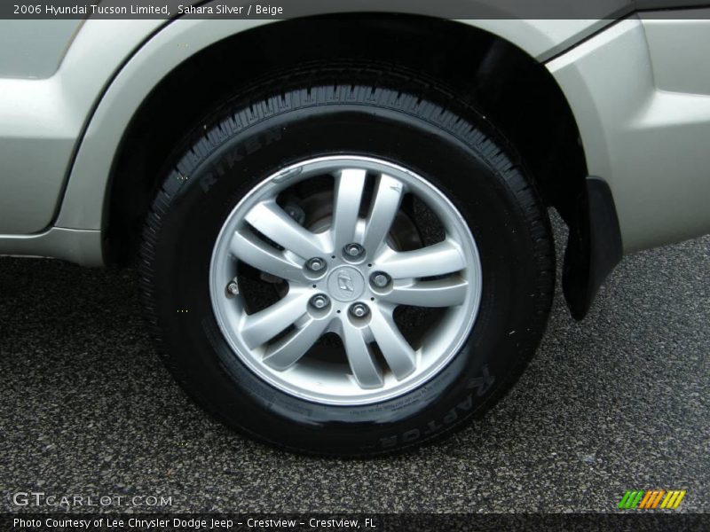 Sahara Silver / Beige 2006 Hyundai Tucson Limited