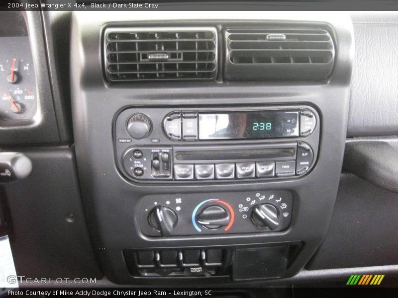 Black / Dark Slate Gray 2004 Jeep Wrangler X 4x4