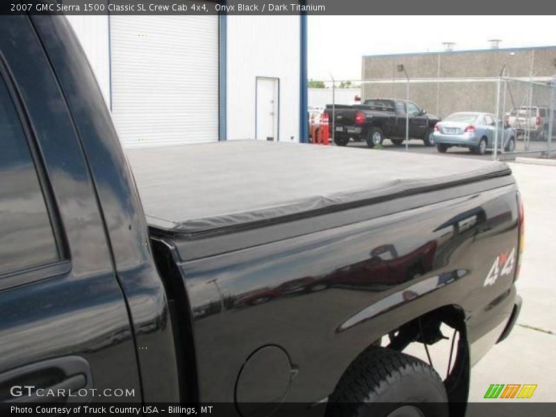 Onyx Black / Dark Titanium 2007 GMC Sierra 1500 Classic SL Crew Cab 4x4