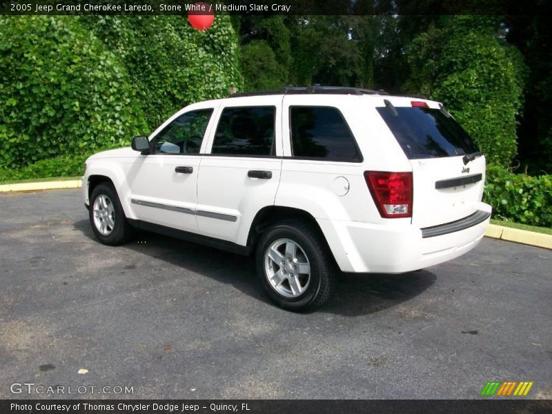 Stone White / Medium Slate Gray 2005 Jeep Grand Cherokee Laredo