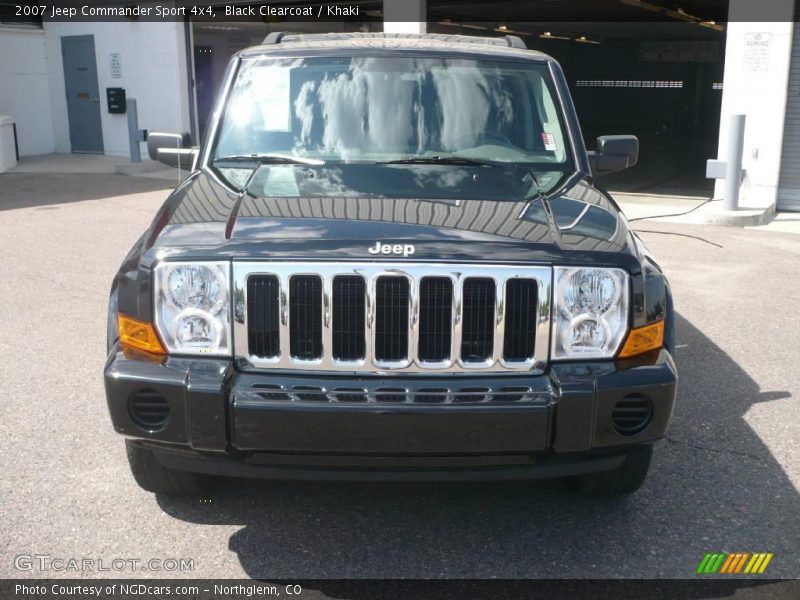 Black Clearcoat / Khaki 2007 Jeep Commander Sport 4x4