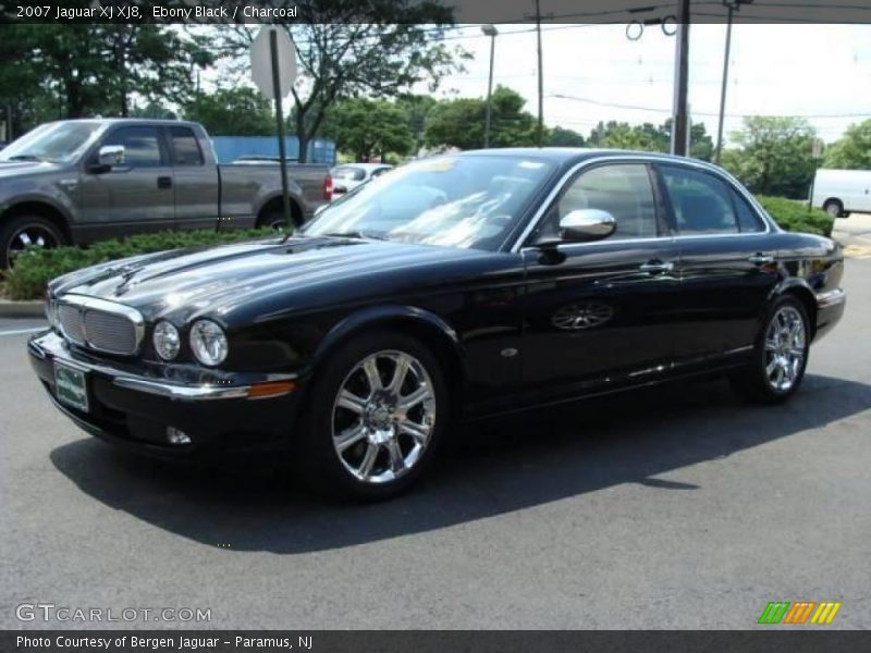 Ebony Black / Charcoal 2007 Jaguar XJ XJ8