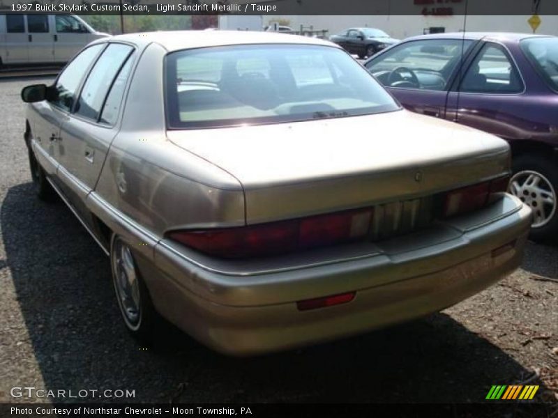 Light Sandrift Metallic / Taupe 1997 Buick Skylark Custom Sedan