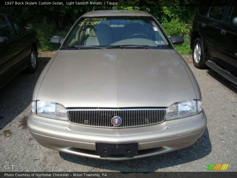 Light Sandrift Metallic / Taupe 1997 Buick Skylark Custom Sedan
