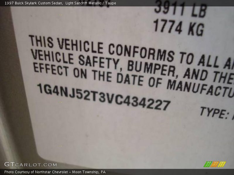 Light Sandrift Metallic / Taupe 1997 Buick Skylark Custom Sedan