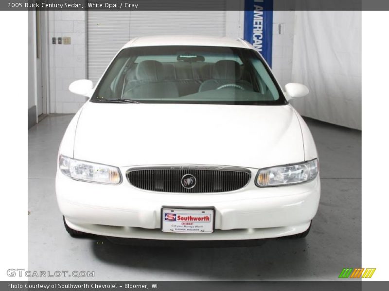 White Opal / Gray 2005 Buick Century Sedan