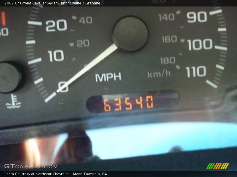 Bright White / Graphite 2002 Chevrolet Cavalier Sedan