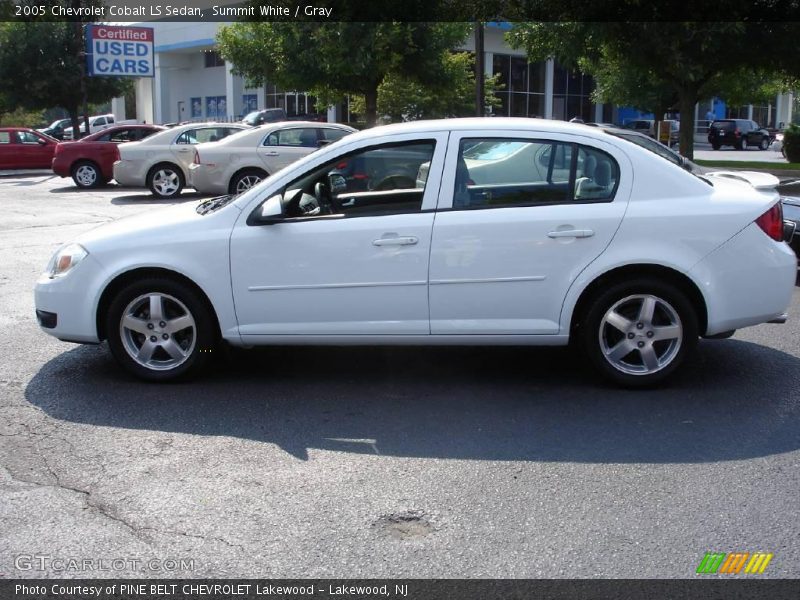 Summit White / Gray 2005 Chevrolet Cobalt LS Sedan